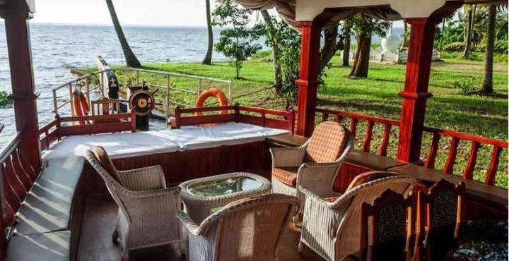 Aqua Jumbo Houseboats Hotel Кумараком Екстериор снимка