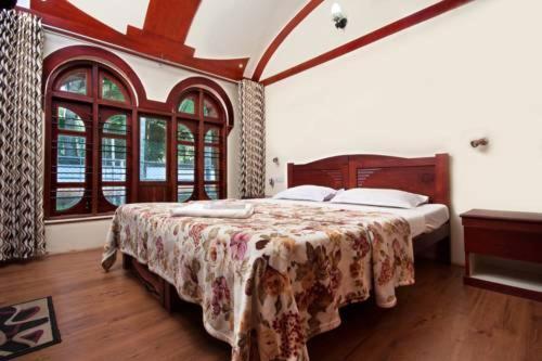 Aqua Jumbo Houseboats Hotel Кумараком Екстериор снимка
